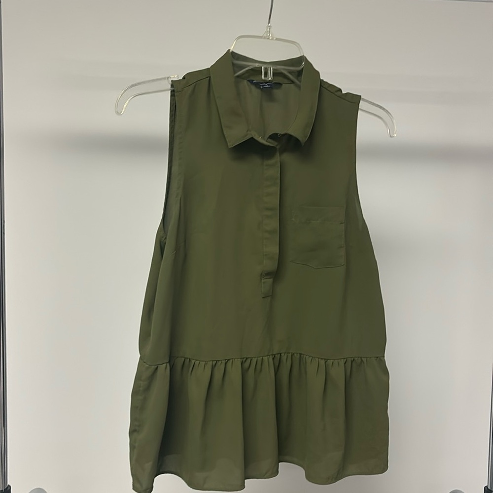 American Eagle green tank top